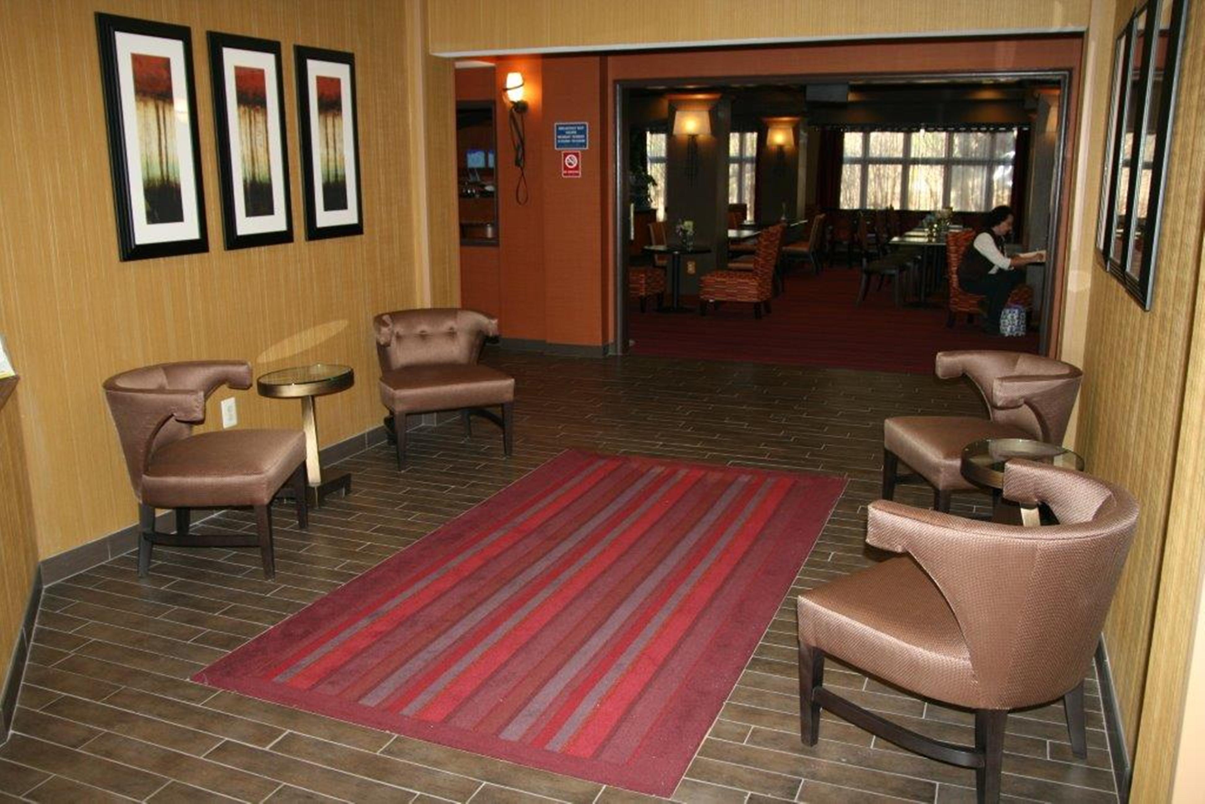 Holiday Inn Express Hotel & Suites Vineland Millville By Ihg Zewnętrze zdjęcie