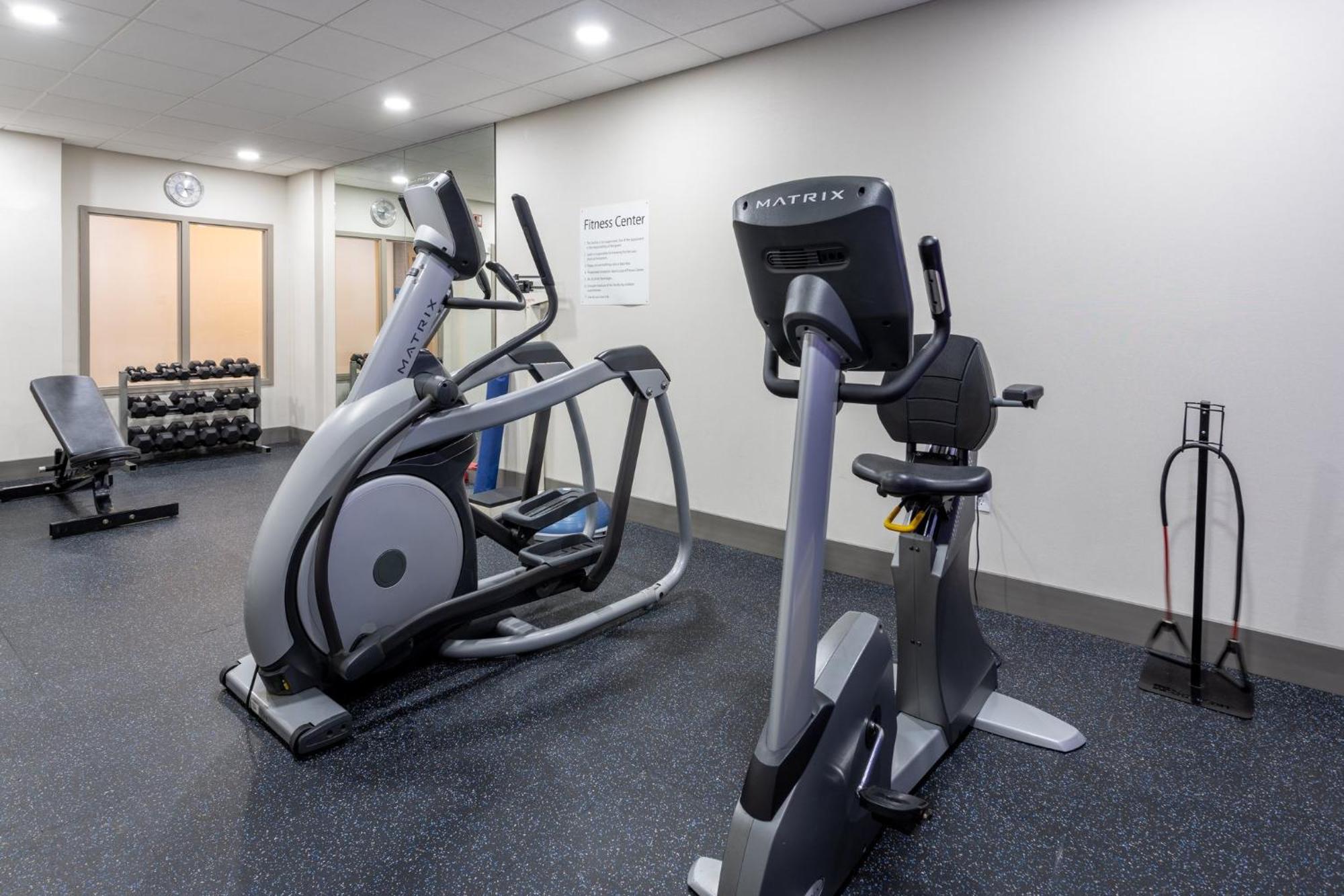 Holiday Inn Express Hotel & Suites Vineland Millville By Ihg Zewnętrze zdjęcie