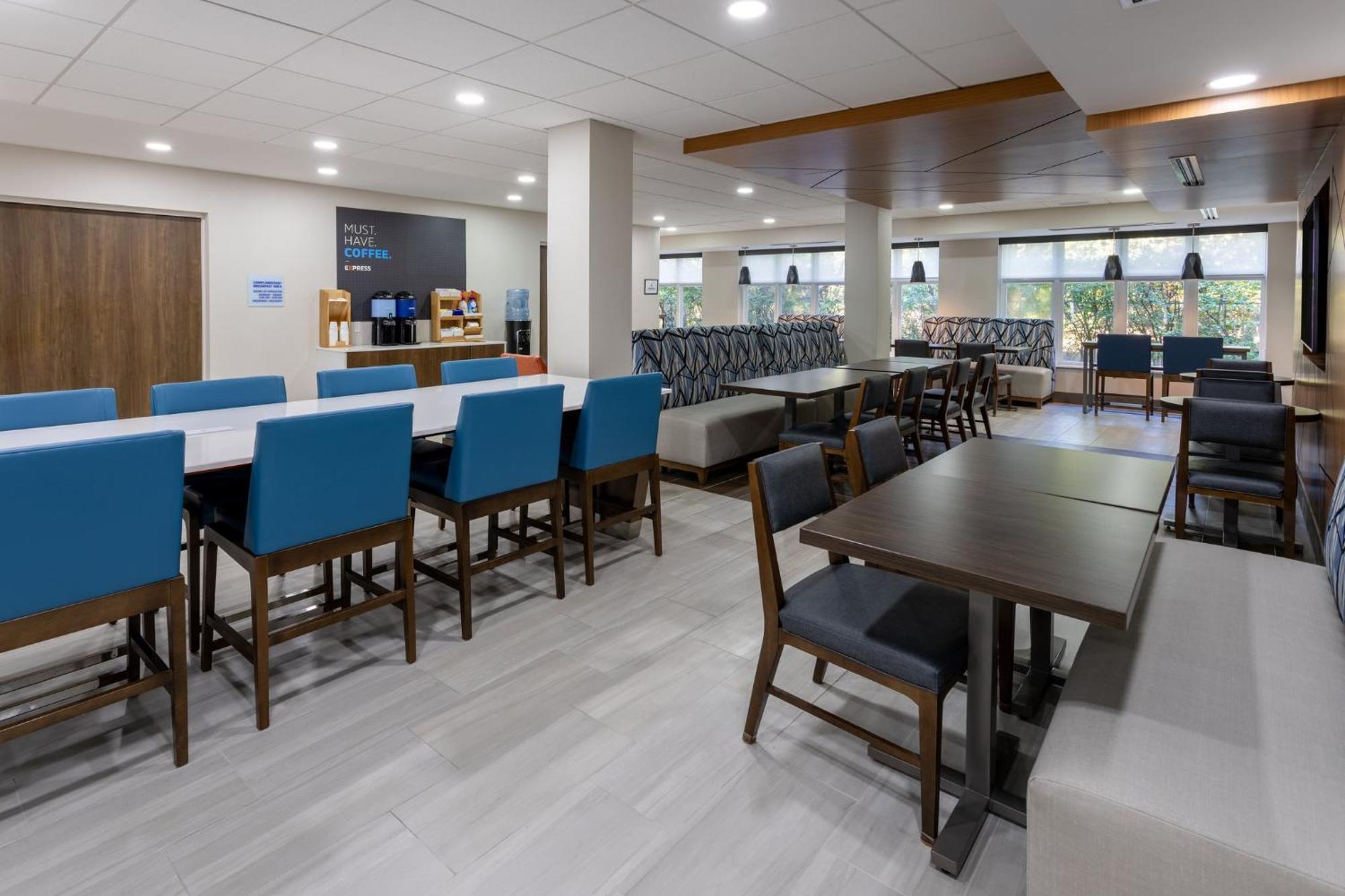 Holiday Inn Express Hotel & Suites Vineland Millville By Ihg Zewnętrze zdjęcie