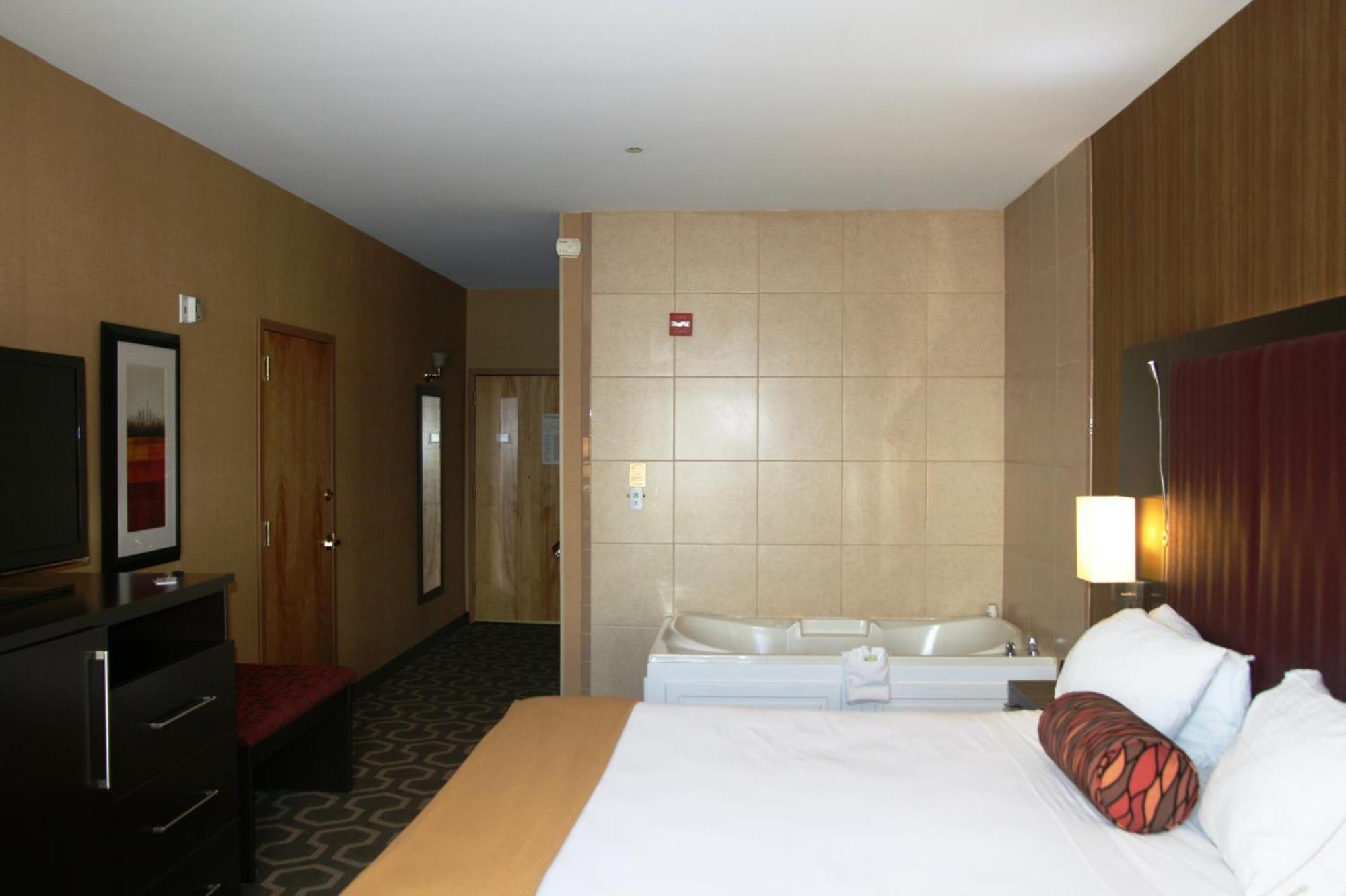 Holiday Inn Express Hotel & Suites Vineland Millville By Ihg Zewnętrze zdjęcie